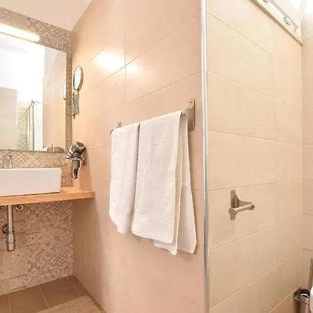 Appartamento Lovely In With Wifi Trappeto (Sicily)